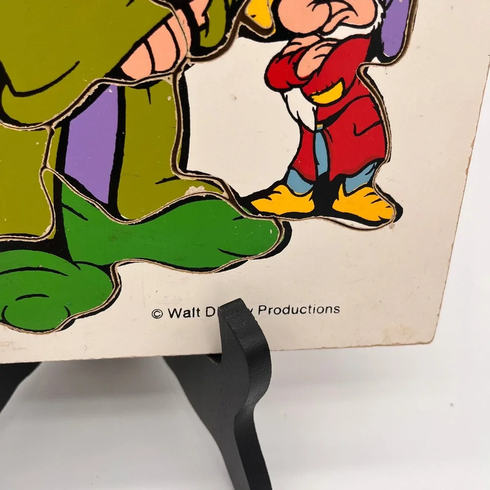 Vintage Playskool Disney Snow White Seven Dwarfs Dopey Wood Tray Puzzle 190-01